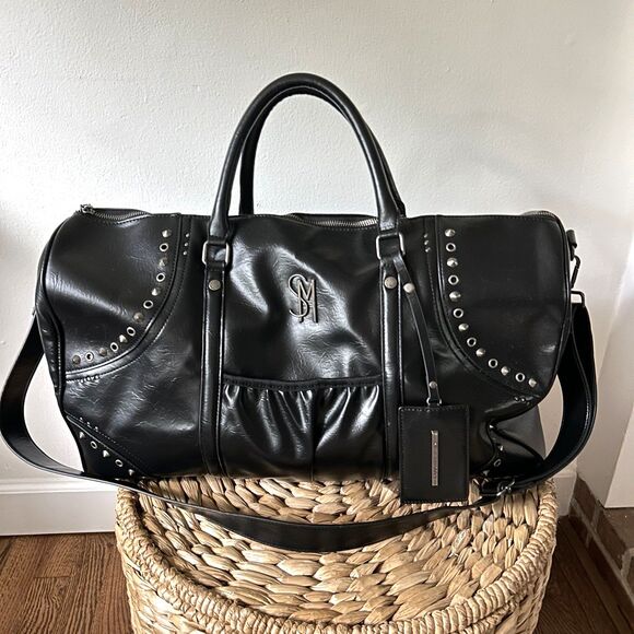 Steve Madden Black Leather Studded Embellished Duffle Bag Travel Excellent - Picture 3 of 11